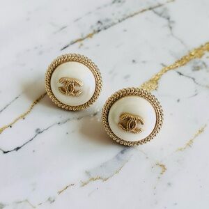 *LAST PAIR* Luxury Faux Pearl/Gold Upcycled Button Earrings 18mm or 23mm